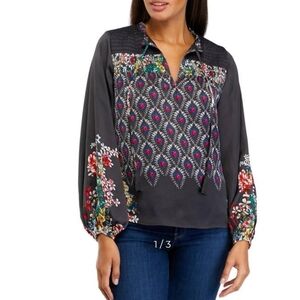 Philosophy Gray Graphic Blouse with Relaxed Fit